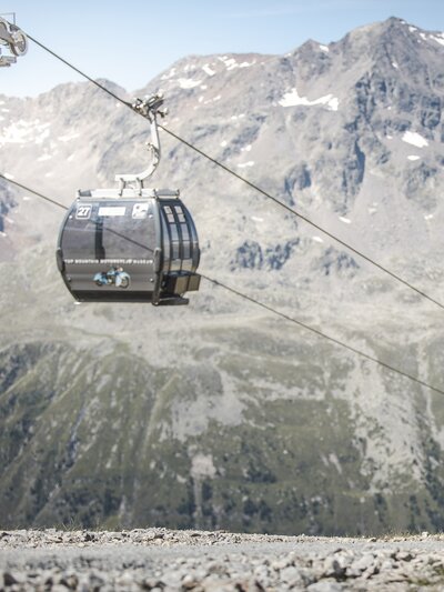 Ötztal mountain lifts in summer